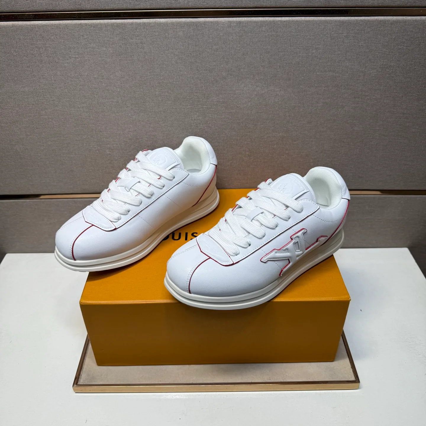 Men's men's shoes 💰pp560 [LV～] Men's casual shoes 2025z cabinet sales simultaneously 🔶Size: 38-44 #️⃣ 🔷6 colors🔜The upper is made of multi-material splicing➕Mesh lining, comfortable and breathable, sole: original comfortable and wear-resistant outsole, ⚠️real thing📱photographed🎬real thing is better📢📢📢